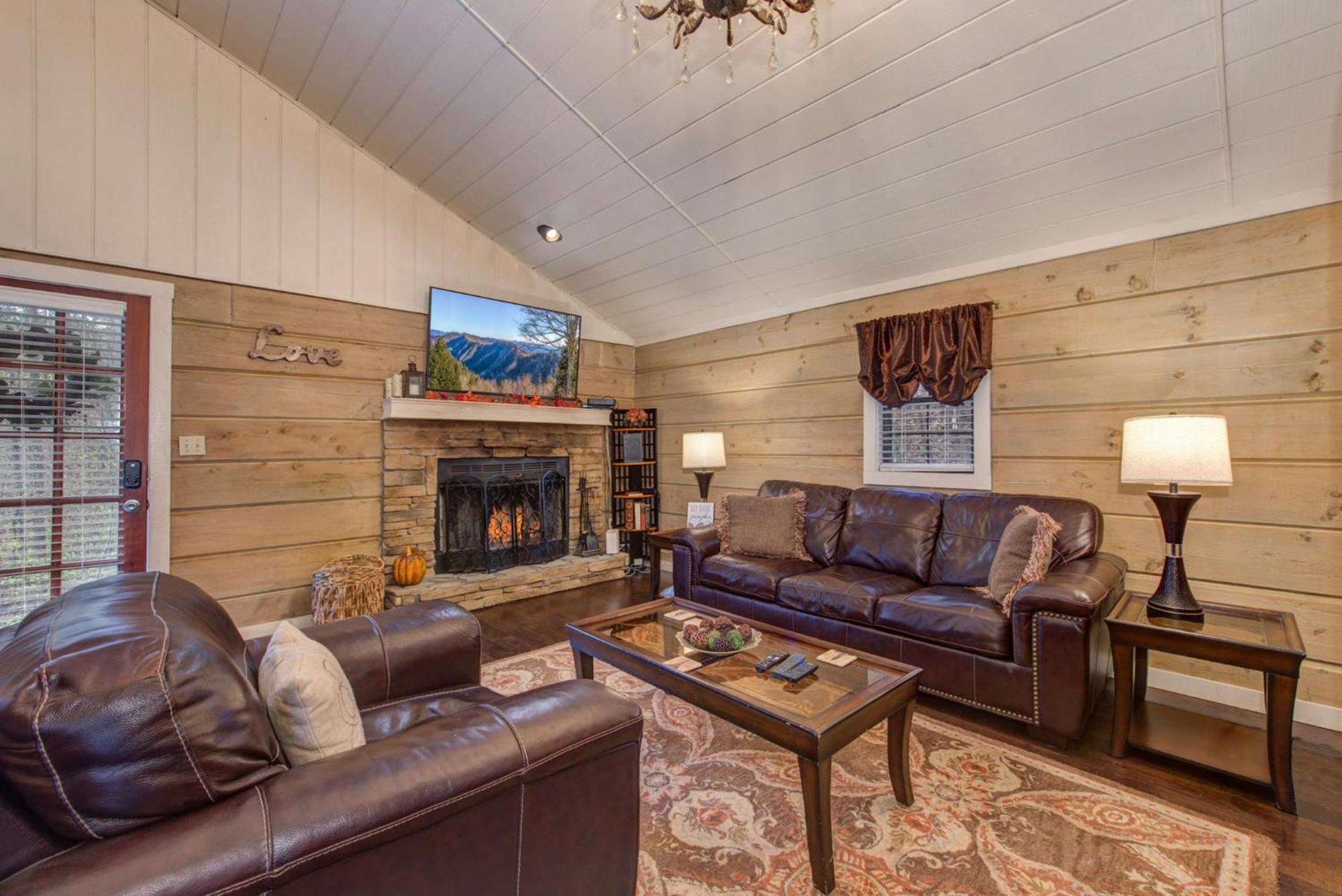 Ferienhaus Seclusion Retreat By Stony Brook Gatlinburg